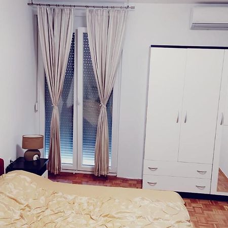 Apartment Lilic Zadar Bagian luar foto